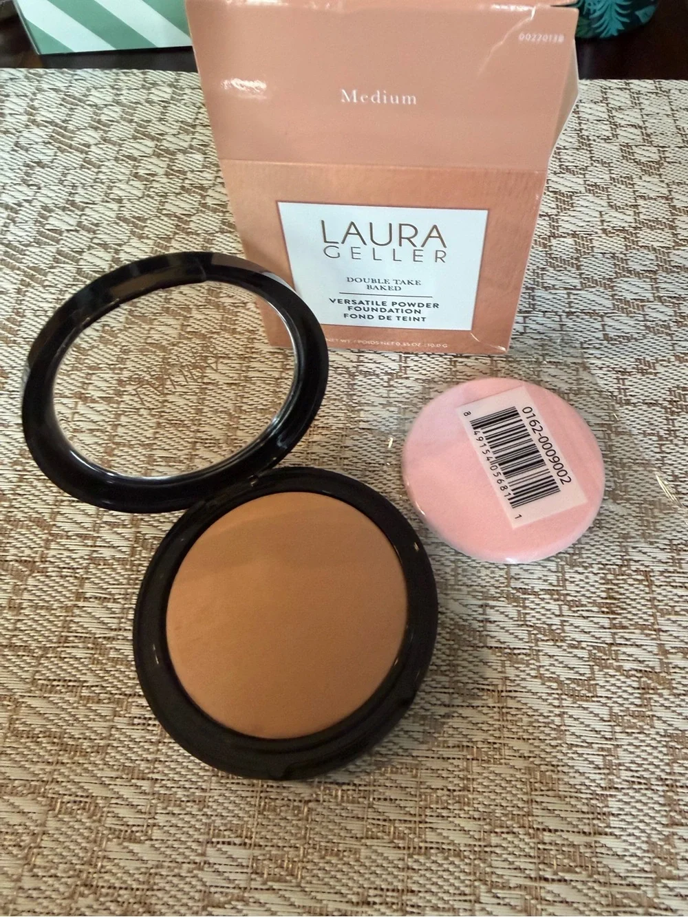Laura Geller Doubke Take Baked foundation in Medium NEW